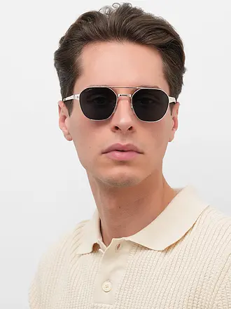 CARTIER | Occhiali da sole CT0571S

Marca: CARTIER
Colore: argento
Categorie: Moda, Uomo

Materiale: Metallo
Stile: Glamour | 